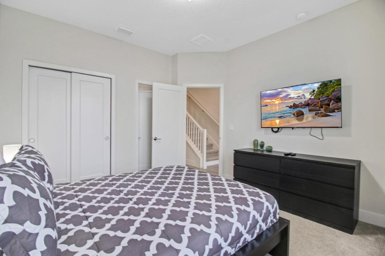 Modern Townhouse Near Disney With Heated Pool Orlando Extérieur photo